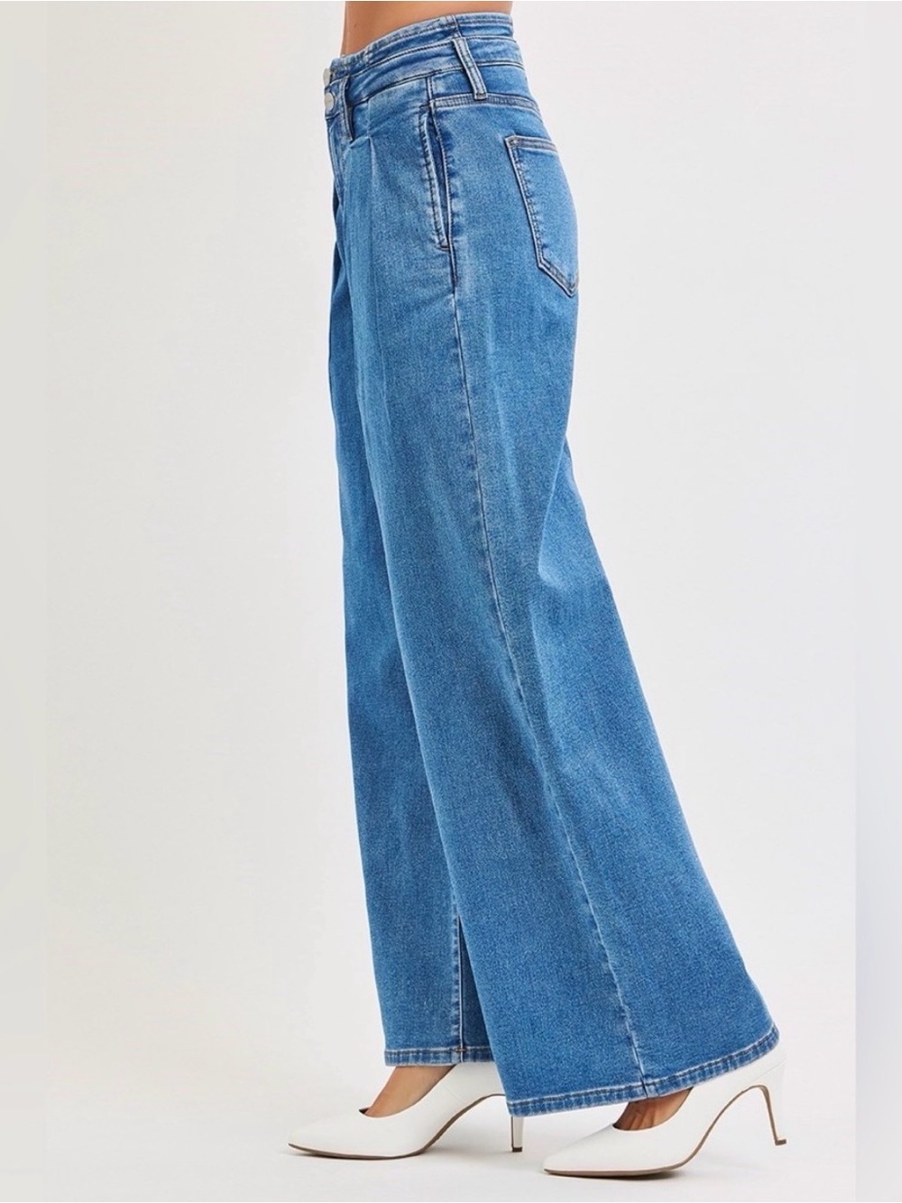 PW21332 Medium Wash Risen Slouchy Wide Leg With Pleated Detail Jeans, Size 1 NEW - Picture 3 of 4